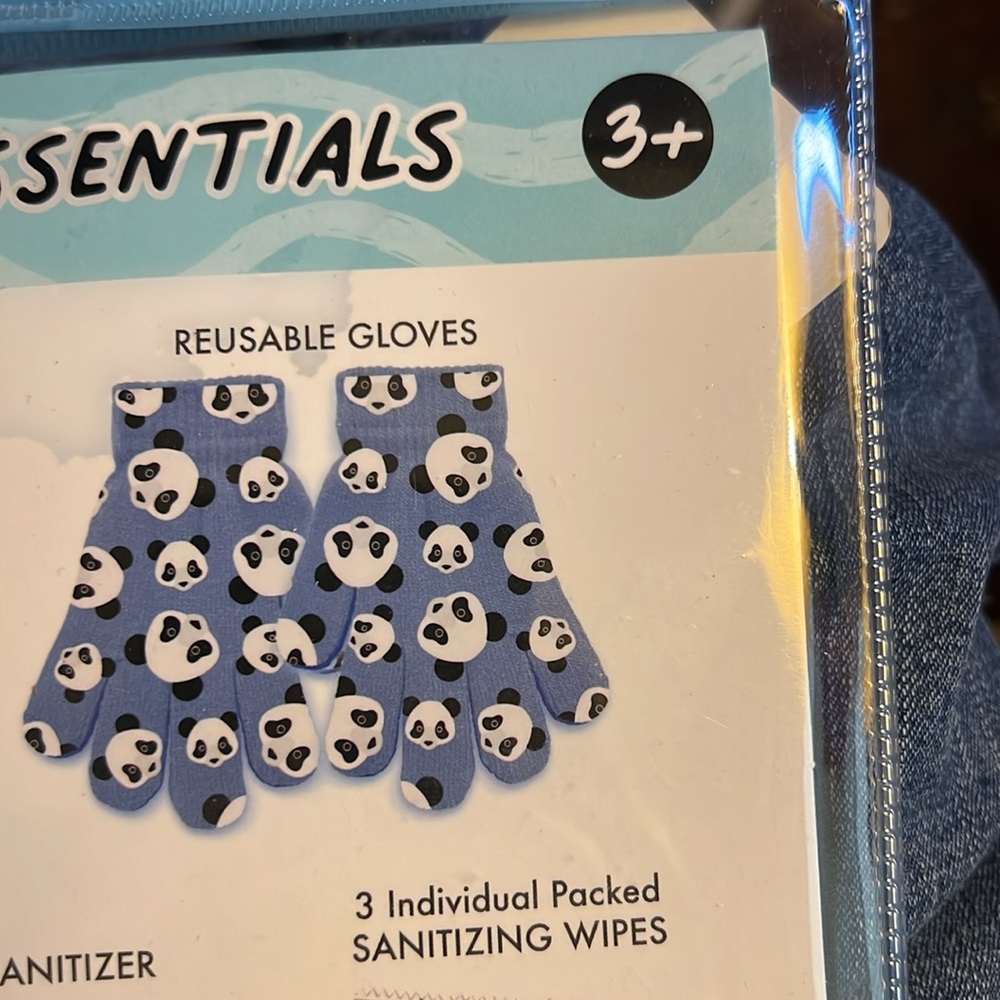 KIDS ESSENTIALS.  BOY - Picture 5 of 6